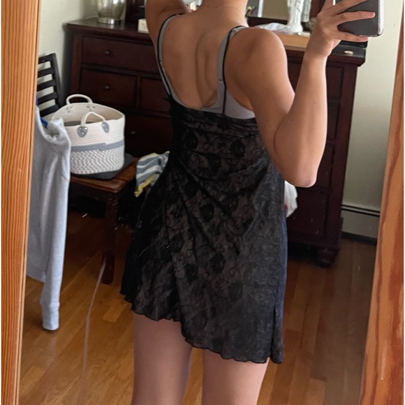 LACE DRESS - Picture 5 of 5